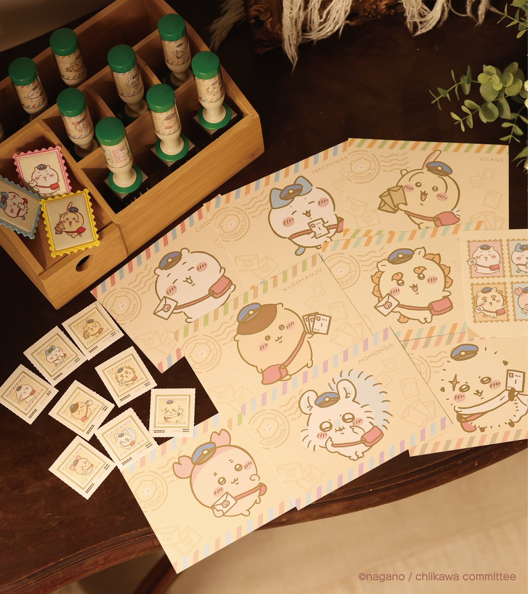 ちいかわ × 郵便局 4月20日より切手や日付印が登場!