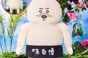 映画ちいかわ 島二郎BIGぬいぐるみ プライズ 8月中旬より展開!