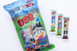ドラゴンクエスト × うまい棒「ひのきの棒」40周年展にて発売!