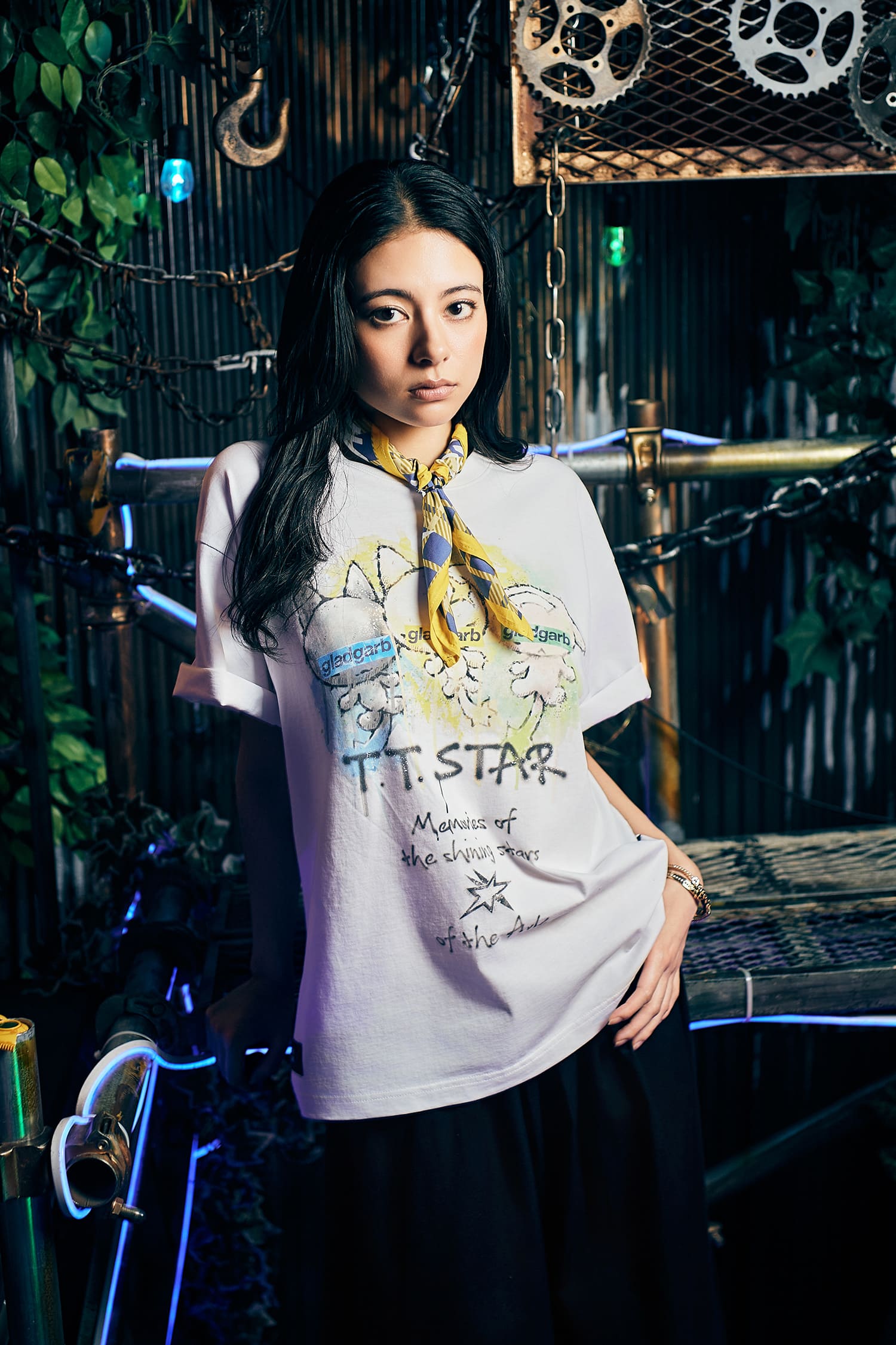 NIKKE gladgarb T. T. STAR TEE(ティーティースターティー)